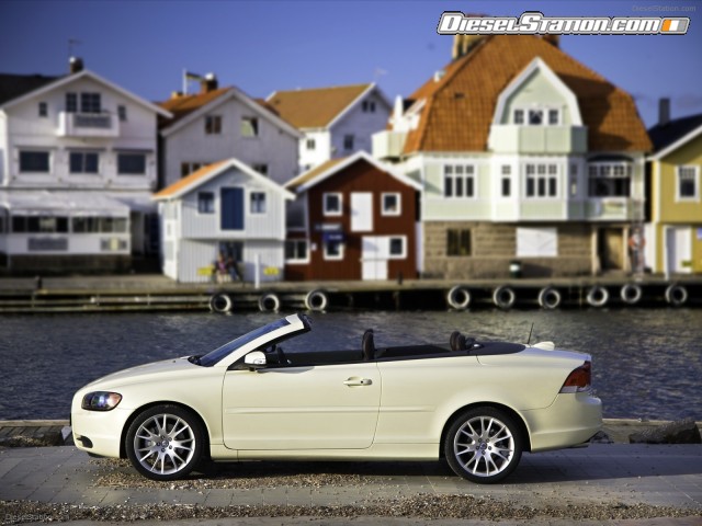 Volvo C70 2009 Picture #12 Volvo C70 2009 Picture #12